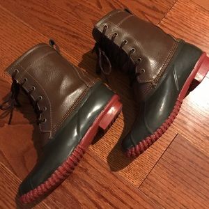 Khombu Letty Leather Duck Boots